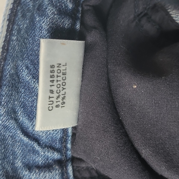 J Brand High Rise Medium Wash Button Fly Mom Jeans Cropped Ankle Jeans Sz 23 - Picture 8 of 8